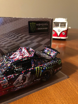 Illustration for article titled Restrictor Plate Drama (2017 Daytona Win)